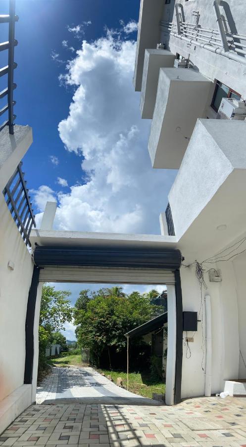 Aurelia Inn Kandy Luaran gambar